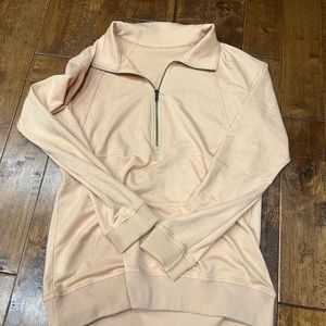 Never worn. Great condition.